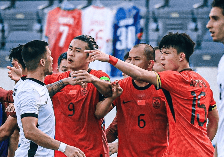 东亚杯-日本1-0韩国三场全胜成功卫冕的简单介绍