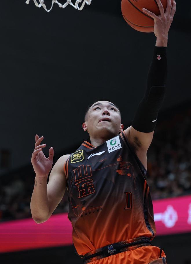 张帆22分北控力克深圳库马杰15+12山东胜江苏的简单介绍
