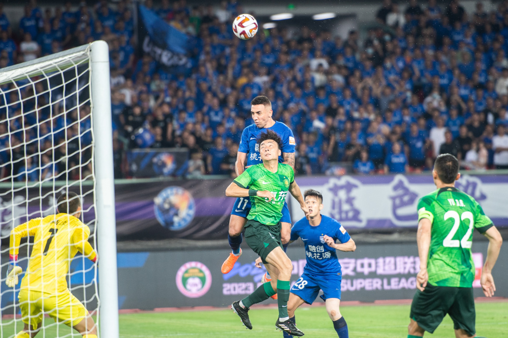 武汉三镇4-4战平北京国安