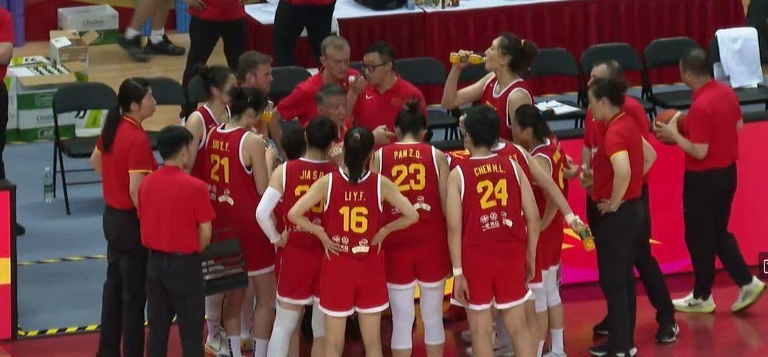 包含杨舒予15分杨力维关键2罚中国女篮复仇澳洲的词条